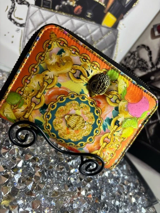 Kurt Geiger RARE London Small Scarf Print Wallet NWT - Picture 3 of 15